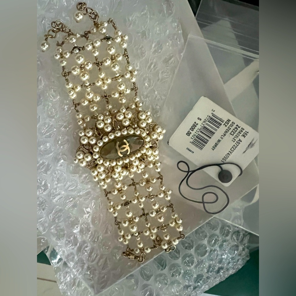 CHANEL Gold and Pearl Grid Bracelet